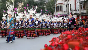 عجیب‌ترین مراسم سال نو به روایت تصویر