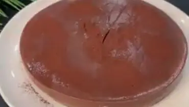 پرطرفدارترین دسر یخچالی کاکائویی طی ۵ دقیقه + فیلم / طرز تهیه دسر یخچالی کاکائویی با بیسکوییت
