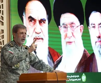 سرلشکر حاتمی: ورود آمریکایی‌ها به خلیج فارس و تنگه هرمز ممنوع است