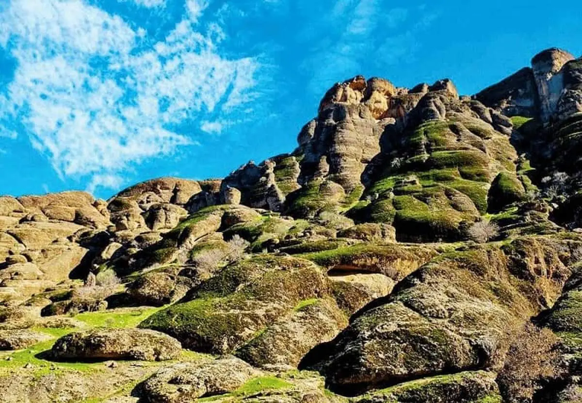کوه های با صلابت وطبیعت کم نظیر مخمل کوه کجاست؟ +تصاویر