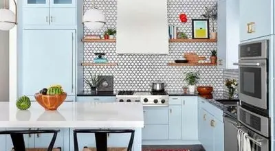 اشتباهات خطرناک؛ ۵ چیزی که هرگز نباید نزدیک اجاق گاز بگذارید