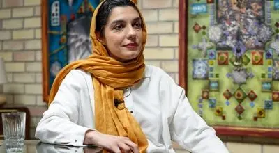تصاویری جذاب از الیکا عبدالرزاقی و هومن حاجی عبداللهی در پشت صحنه شاه لیر