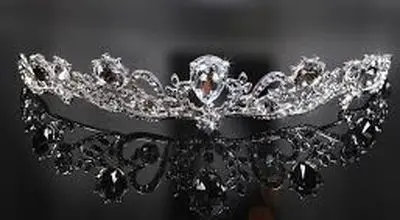 راهنمای انتخاب تاج عروس مناسب فرم صورت و استایل شما
