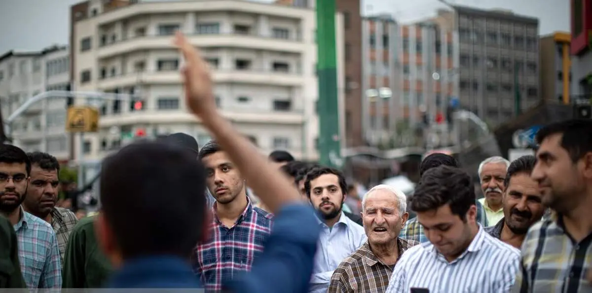 تریبون آزاد با موضوع مشارکت در انتخابات ریاست جمهوری