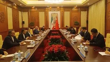 توییت عراقچی به زبان چینی پس از دیدار با همتایش در چین