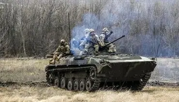نحوه پاکسازی سنگر های اوکراینی ها توسط سربازان روسی+ فیلم