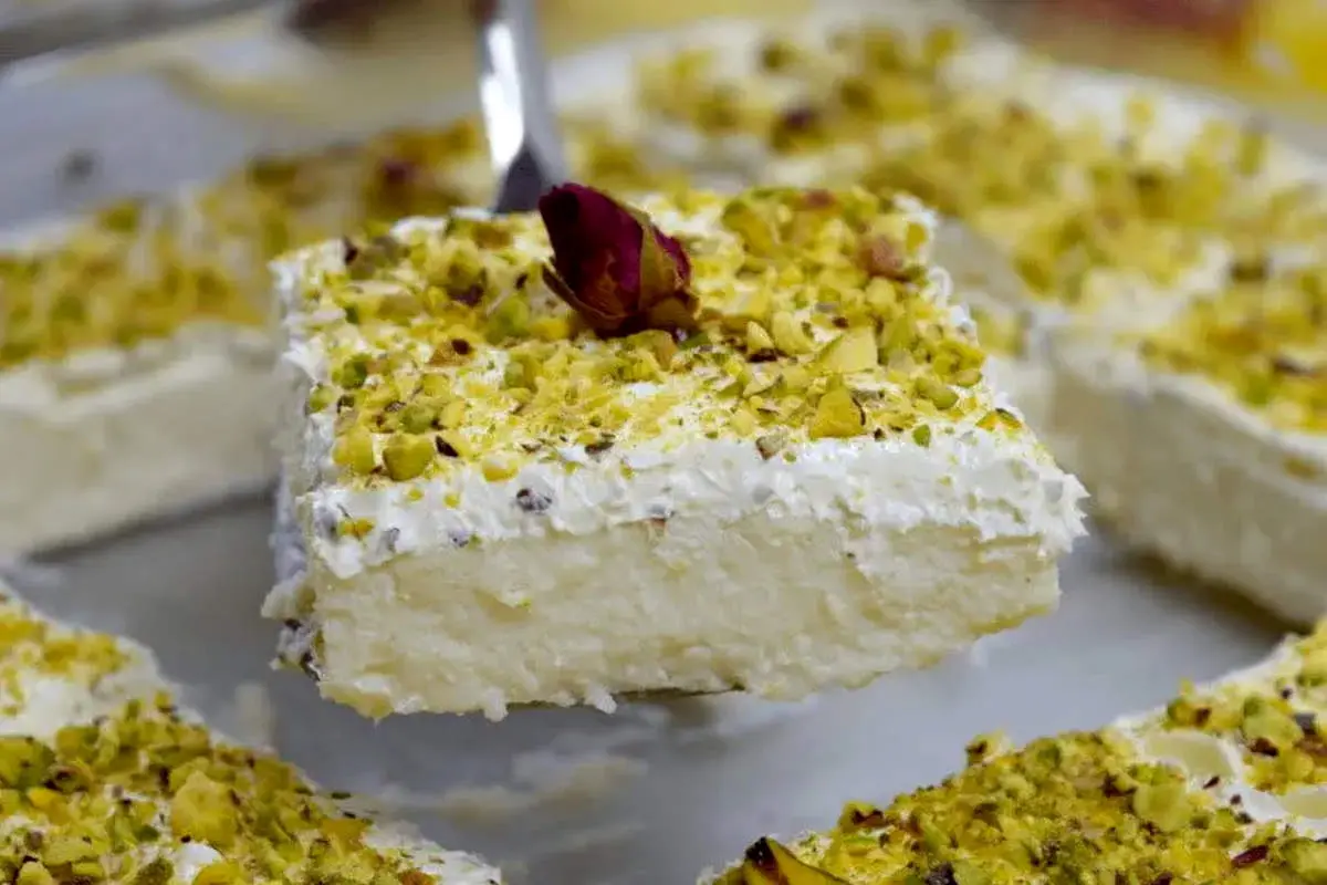 طرز تهیه دسر شب‌های لبنان؛ طعمی متفاوت و پرطرفدار

