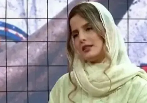 شات های جدید نیکول کیدمن در آستانه ۶۰ سالگی با گربه اش + تصاویر