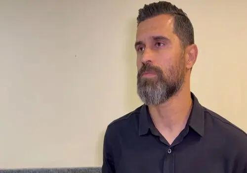 حرکت زشت سرمربی پرسپولیسی دردسرساز شد + فیلم