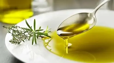 آیا روغن زیتون می‌تواند مغز را جوان‌تر نگه دارد؟
