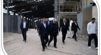 بازدید سرپرست بانک صادرات ایران از کارخانه آسیب‌دیده از جنگ؛ تأکید بر نقش بانک صادرات ایران در نوسازی اقتصاد پس از جنگ و اشتغال‌زایی پایدار