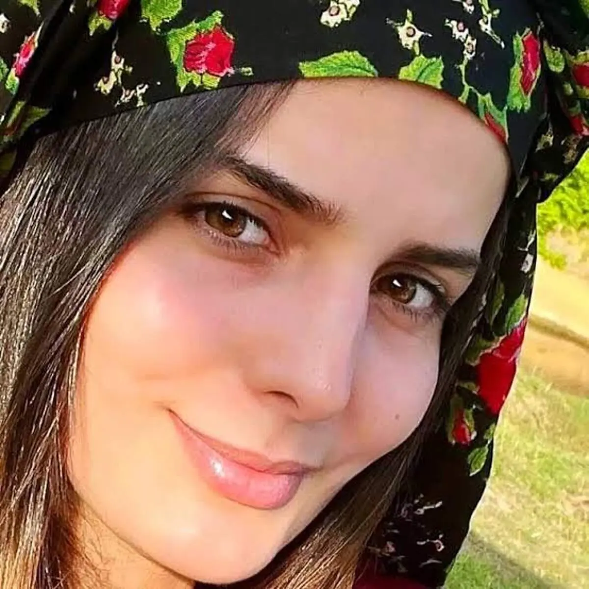 غزاله اکرمی از گرانی لوازم‌التحریر شاکی شد + فیلم