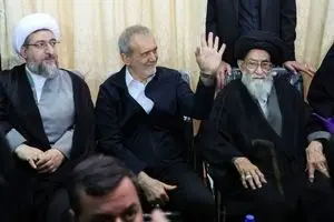 تصاویر بزرگداشت شهدای خدمت با حضور پزشکیان