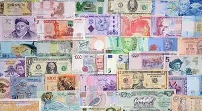 قیمت دلار، یورو و پوند در بازار ارز سه‌شنبه ۱ مهر ۱۴۰۴