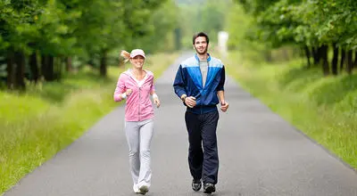 ورزش بیشتر برای قلب سالم‌تر؛ مردان باید دو برابر زنان تحرک داشته باشند