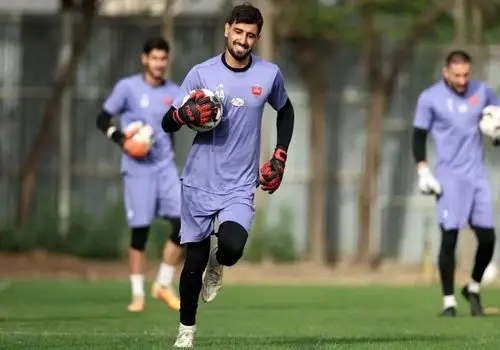 خداحافظی رسمی دروازه بان پرسپولیس + عکس