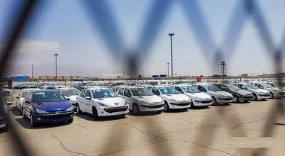 قیمت خودرو سر به فلک کشید