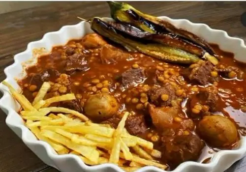 طرز تهیه قیمه بادمجون یا سیب زمینی