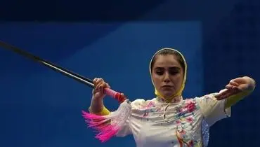 حرکات آکروباتیک تماشایی زهرا کیانی در لب ساحل+ فیلم