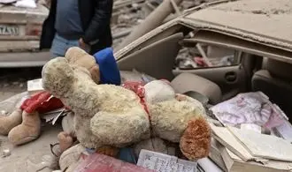 آثار حمله آمریکا و اسرائیل  به مناطق مسکونی خیابان طالقانی + عکس
