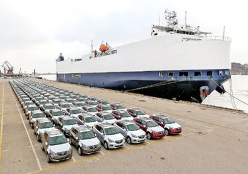 
آغاز اولین فروش خودرو جدید کرمان موتور به صورت اقساطی/ ایگل با چه امکاناتی عرضه شد (+قیمت و جدول فروش)
