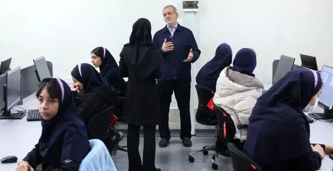 تأکید پزشکیان بر ضرورت تحول در نظام تعلیم و تربیت