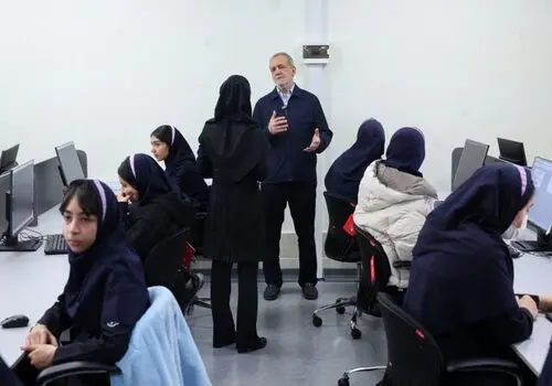  تصاویری از پزشکیان در کنار قهرمانان پارالمپیک 