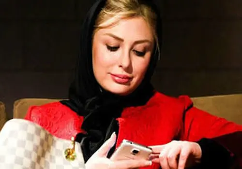 استایل جذاب نیوشا ضیغمی در جزیره کیش/ویدیو 