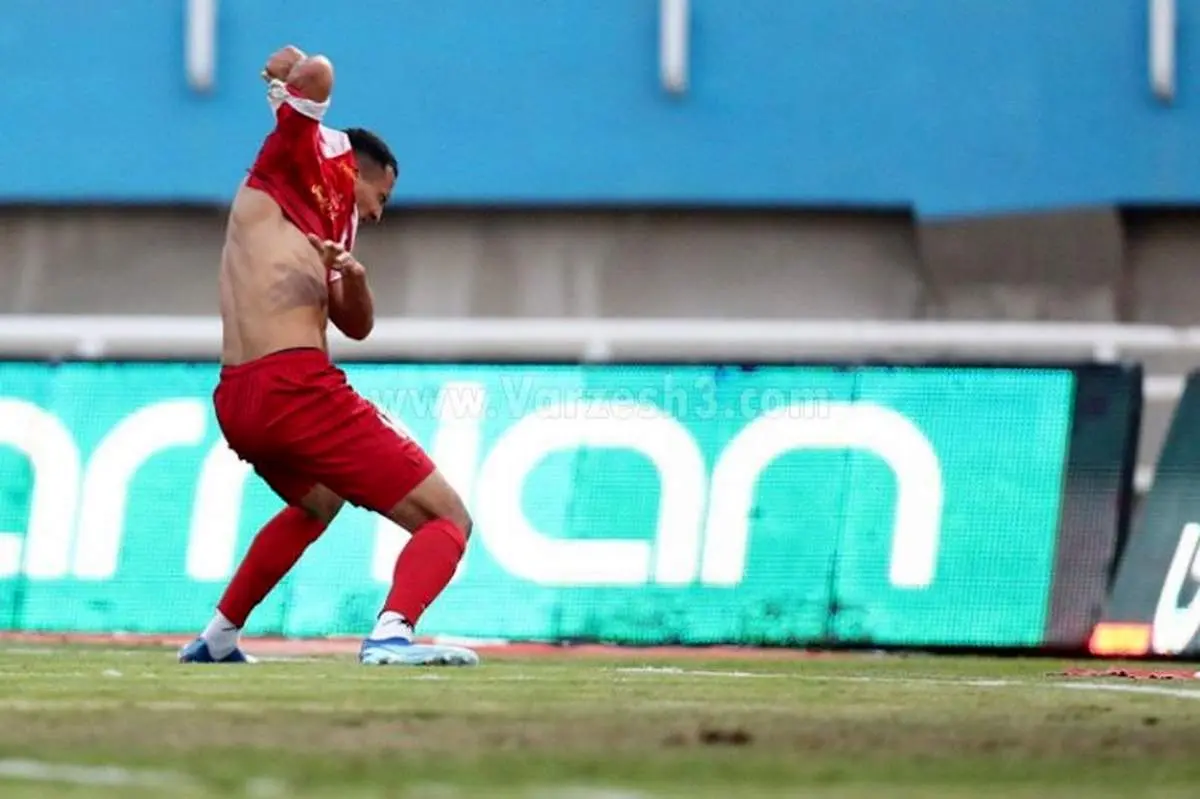 بلایی که مهاجم خارجی جنجالی بر سر پرسپولیس آورد