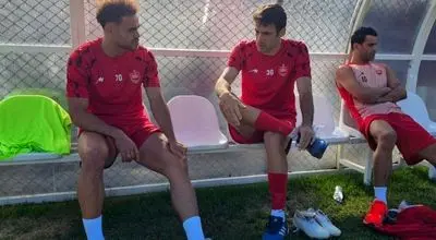 شوک بزرگ به پرسپولیس در آستانه دربی؛ اورونوف مصدوم و تعویض شد