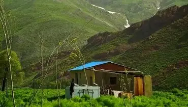 روستای آزادبر کجاست؟
