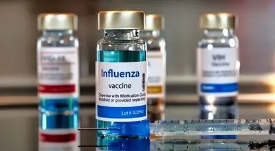 پاییز رو به پایان است؛ واکسن آنفلوآنزا تزریق کنیم یا خیر؟
