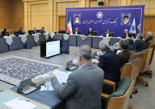 
پزشکیان: دولت بنا دارد یک‌بار برای همیشه مسئله ارز و رانت‌ را حل کند
