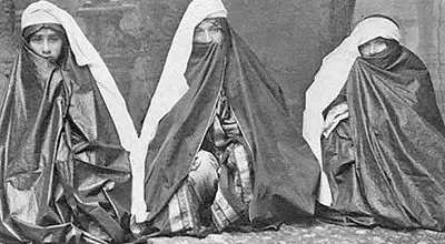 زن نابینای ایرانی که نخستین مسافرت را تجربه کرد