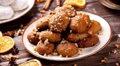 آموزش تهیه ملوماکارونا؛ شیرینی پرتقالی محبوب یونانی‌ها

