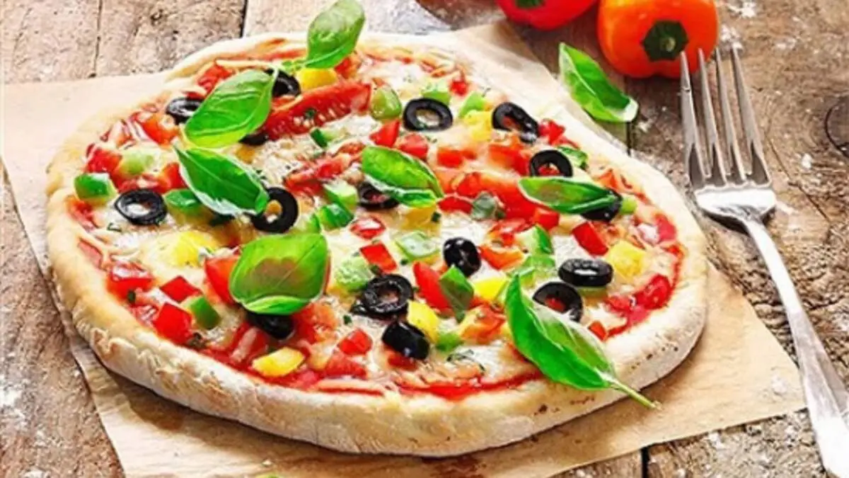  طرز تهیه یک پیتزای رژیمی و کم کالری