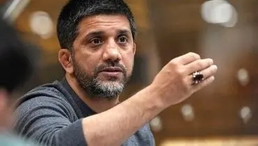 دبیر: آن رییس فاسد فدراسیون کشتی بگوید مدال قهرمانان چه شد!