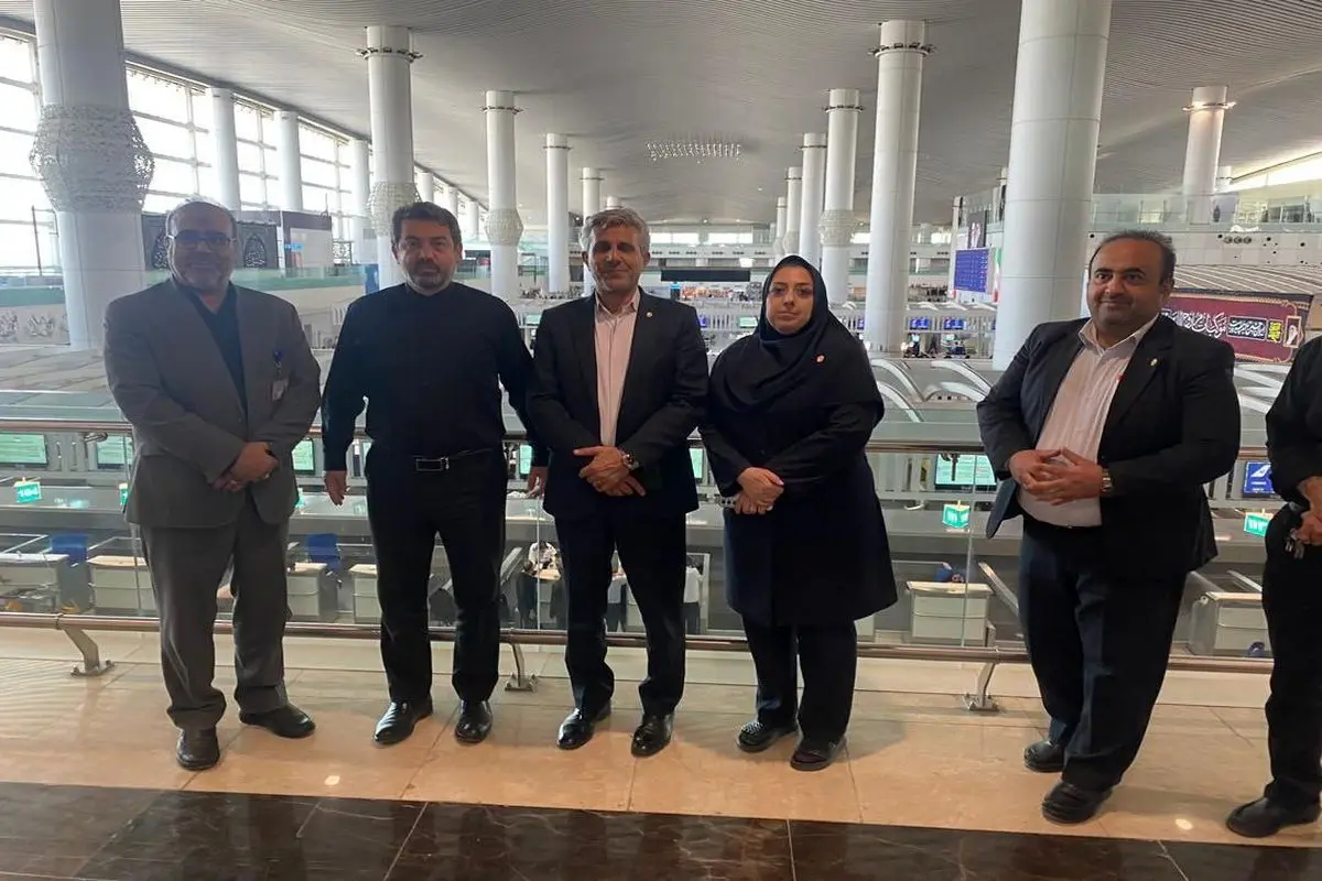 بازدید مدیران ارشد بانک ملی ایران از خدمت‌رسانی به زائران اربعین 