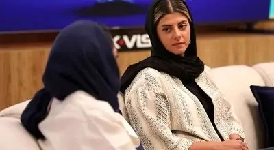 رپ‌خوانی بازیگر زن مشهور در برنامه کارناوال رامبد جوان/ ویدئو