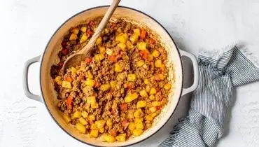 روش تهیه خوراک سیب زمینی خوش طعم در ۳۰ دقیقه 