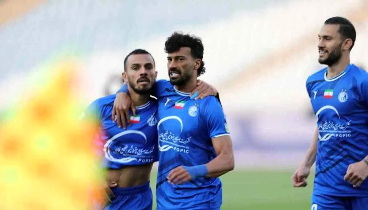  باشگاه استقلال خیال همه را راحت کرد؛ دو ستاره ملی پوش عروسی دعوت نبودند که تهران بمانند! 
