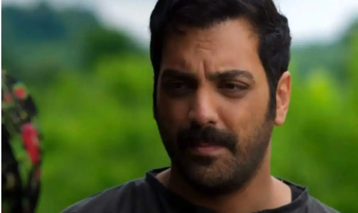 ژست جالب «سهراب و حاج احسان» در پشت صحنه «سریال سوجان»