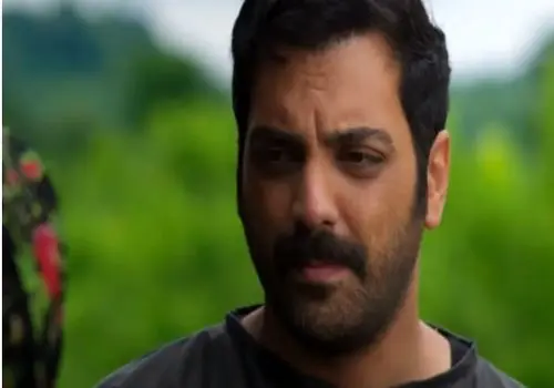 ژست جالب «سهراب و حاج احسان» در پشت صحنه «سریال سوجان»