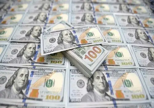 پیش‌بینی قیمت دلار برای فردا سه‌شنبه ۶ آبان ۱۴۰۴
