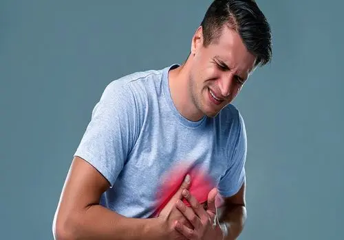 وقتی قلب تیر می‌کشد؛ هشداری که نباید نادیده شود

