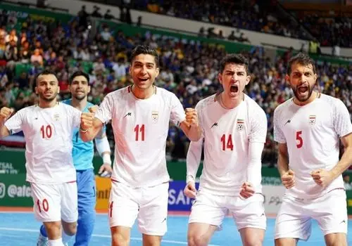 پاسخ تند وحید شمسایی به سرمربی تایلند