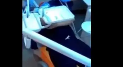 انفجار دستگاه دندان پزشکی در دهان بیمار + فیلم