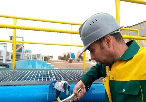  مجموعه ورزشی شهید پناهی در پی حمله آمریکایی - صهیونیستی کامل تخریب شد 