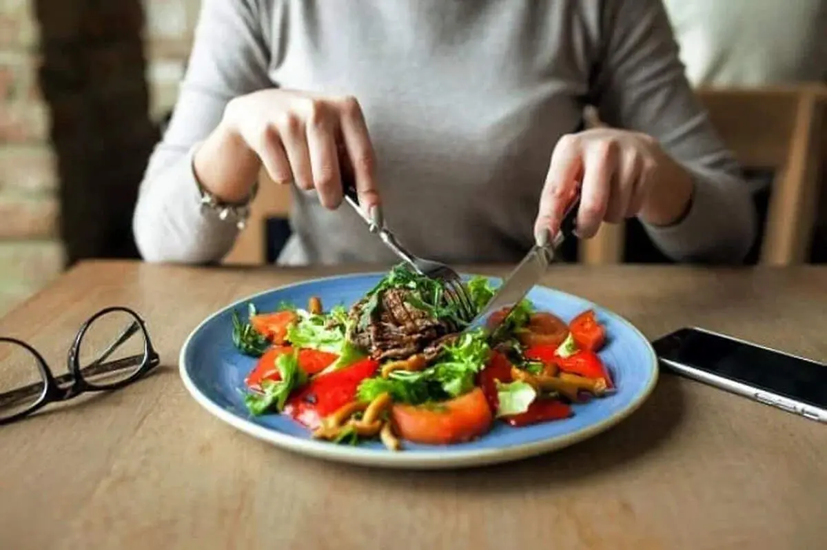 فواید شام زودهنگام؛ از هضم بهتر تا کاهش وزن

