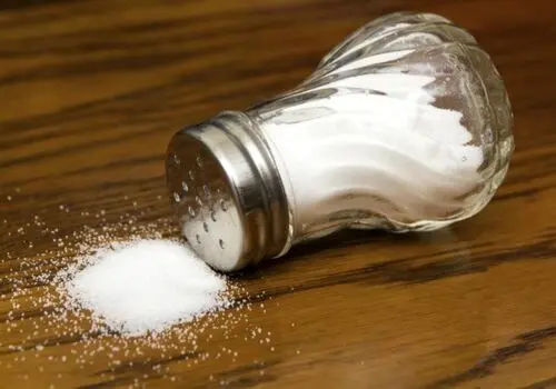 مقدار مجاز نمک در روز
